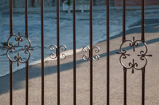 Security iron fence with pointed tips 